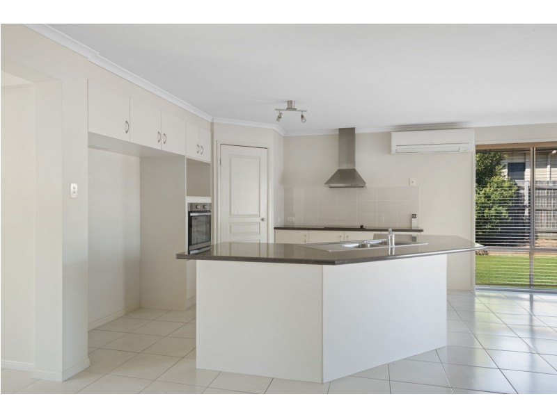 62 Belclaire Drive, Westbrook QLD 4350