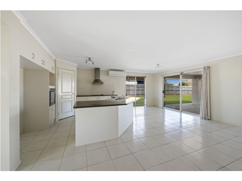 62 Belclaire Drive, Westbrook QLD 4350