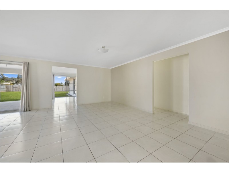 62 Belclaire Drive, Westbrook QLD 4350