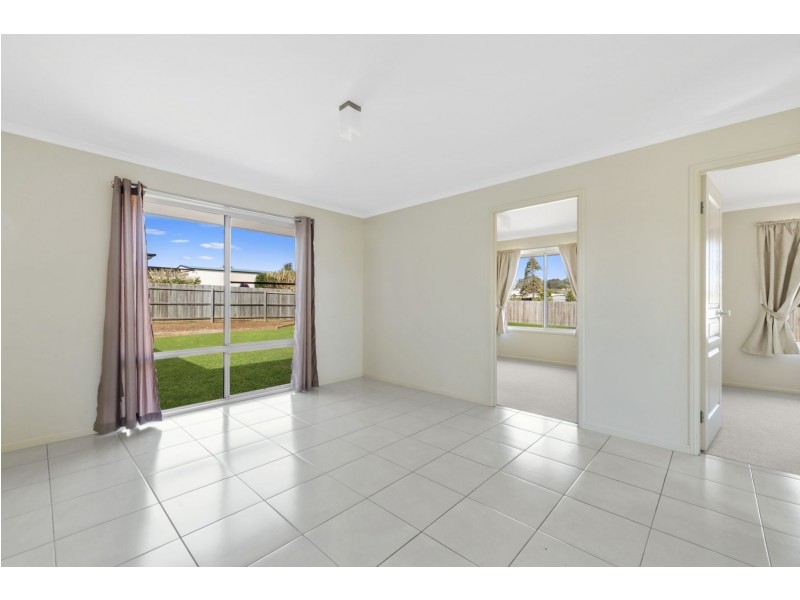 62 Belclaire Drive, Westbrook QLD 4350