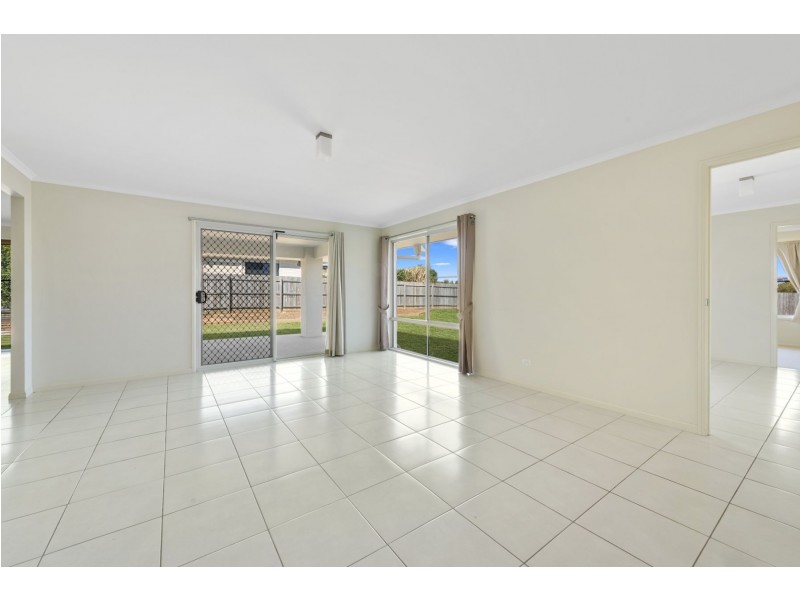 62 Belclaire Drive, Westbrook QLD 4350