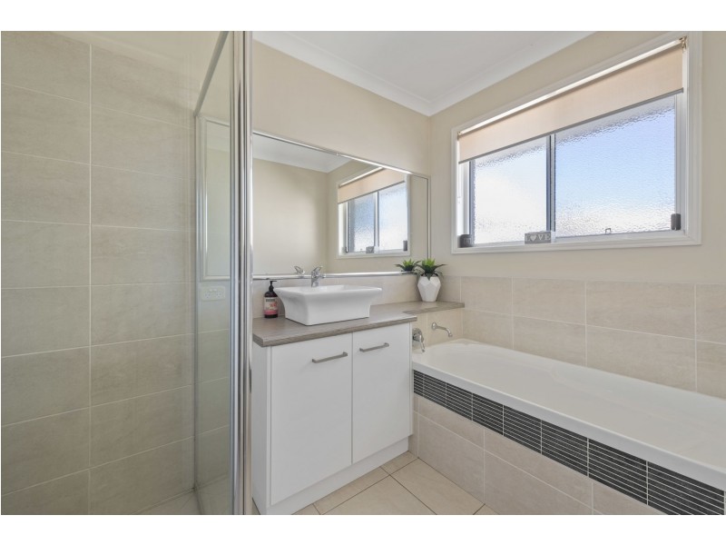 23 Wellington Street, Wyreema QLD 4352