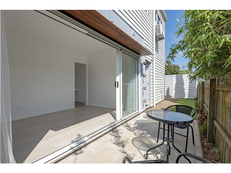 4 Strohfeldt Street, Middle Ridge QLD 4350
