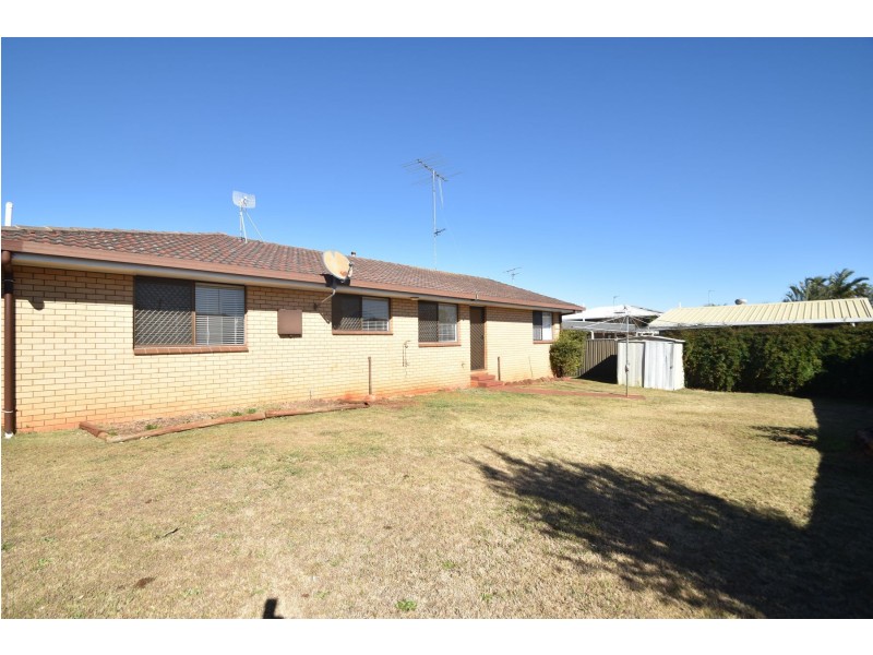 13 Orchid Street, Centenary Heights QLD 4350