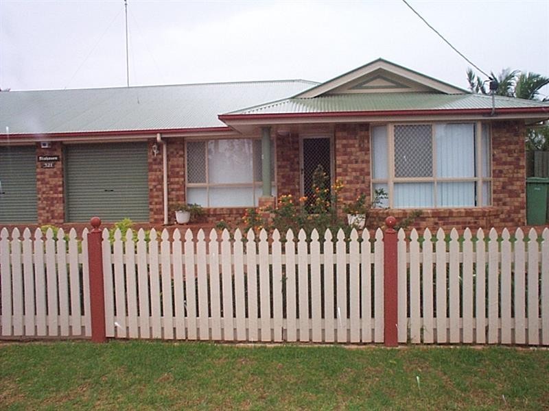 2/521 Hume Street, Kearneys Spring QLD 4350