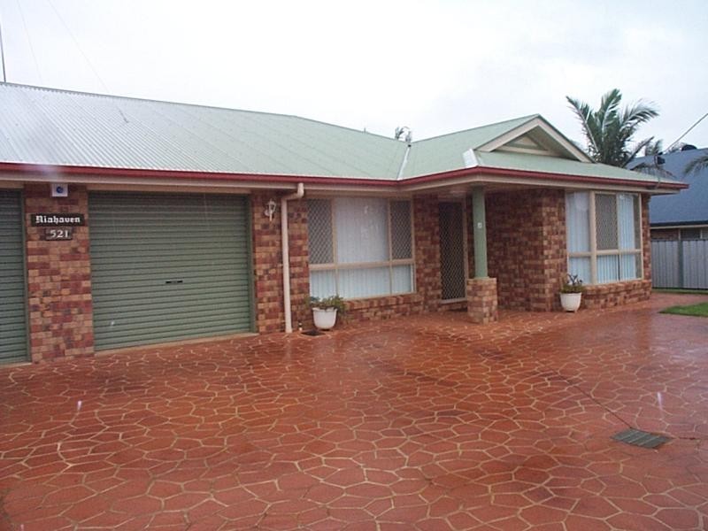 2/521 Hume Street, Kearneys Spring QLD 4350