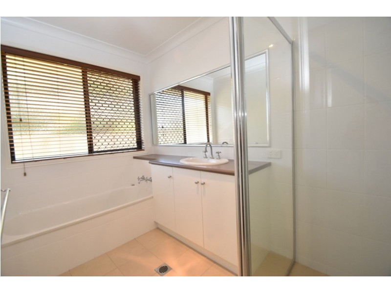 2/12 Watts Street, Drayton QLD 4350