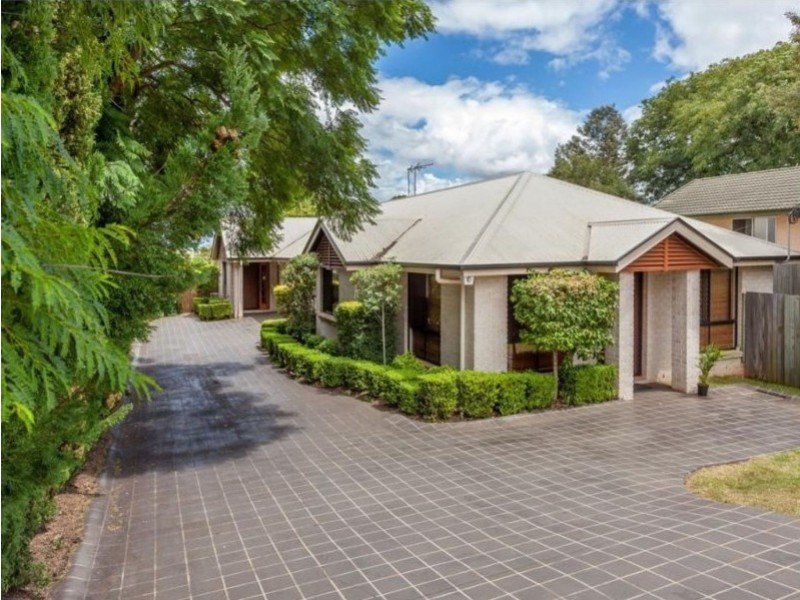 2/12 Watts Street, Drayton QLD 4350