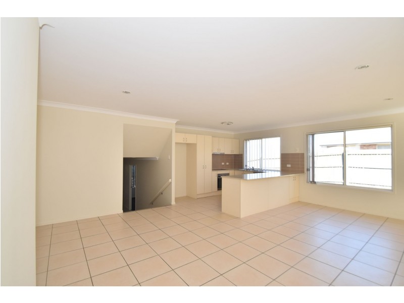 9 Cashmere Street, Harristown QLD 4350