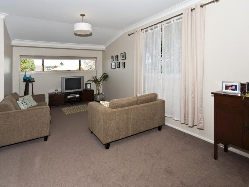 59 Knockator Crescent, Centenary Heights QLD 4350