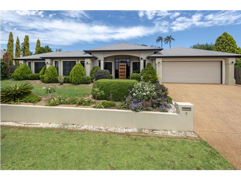 8 Howard Street, Middle Ridge QLD 4350