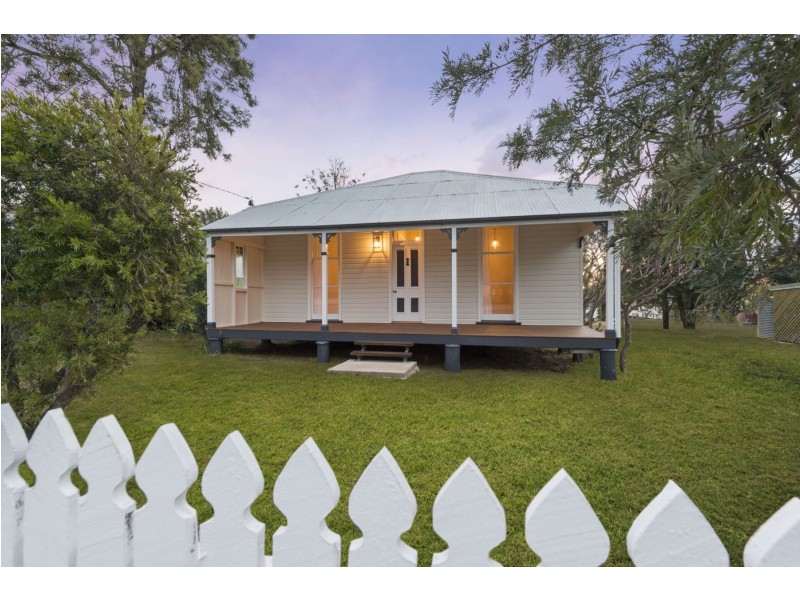 5 King Street, Goombungee QLD 4354