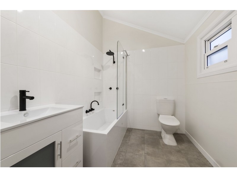 5 King Street, Goombungee QLD 4354