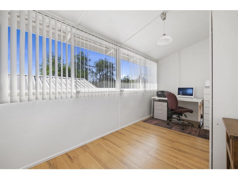 12815 New England Highway, Hodgson Vale QLD 4352