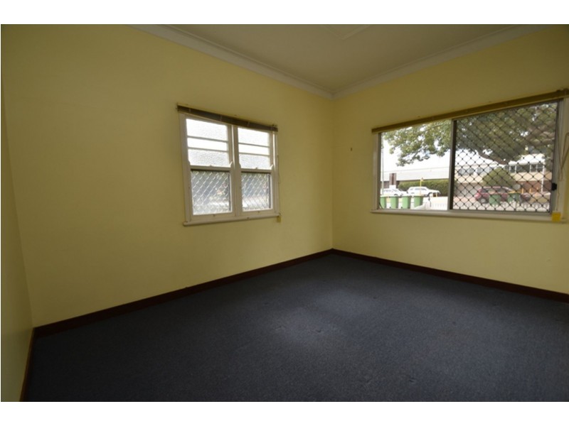 297a Hume Street, South Toowoomba QLD 4350