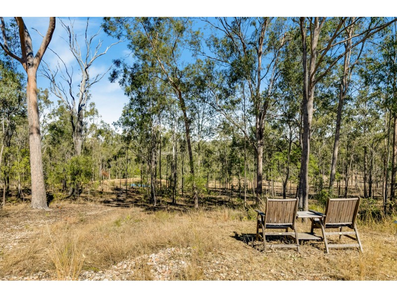 127 Koreelah Street, Upper Lockyer QLD 4352