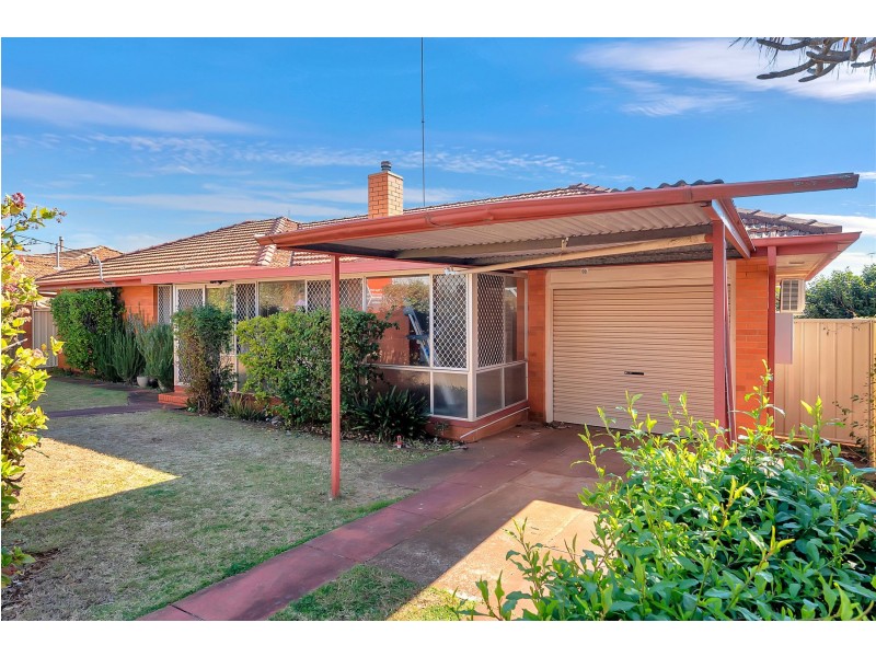3 Merryl Street, South Toowoomba QLD 4350