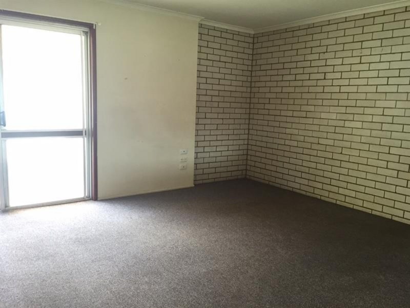 2/381 West Street, Harristown QLD 4350