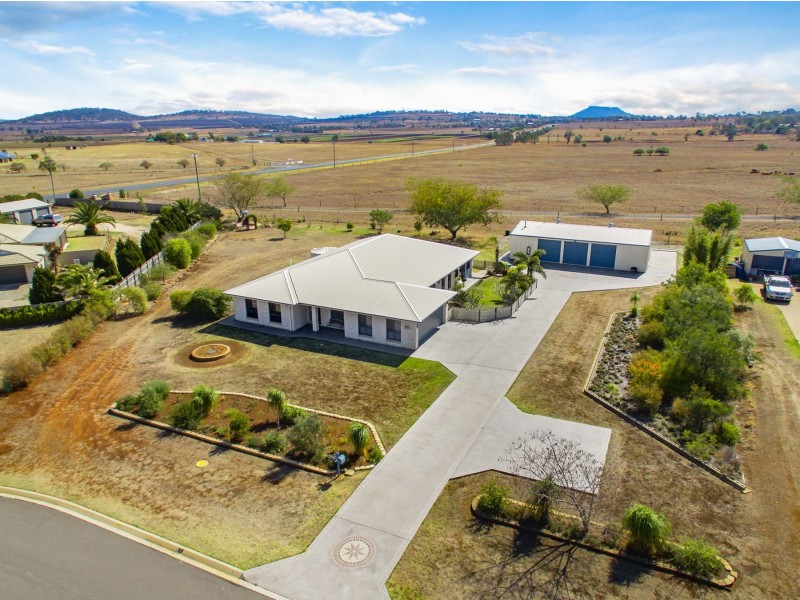 7 Laura Court, Glenvale QLD 4350