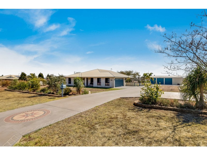 7 Laura Court, Glenvale QLD 4350