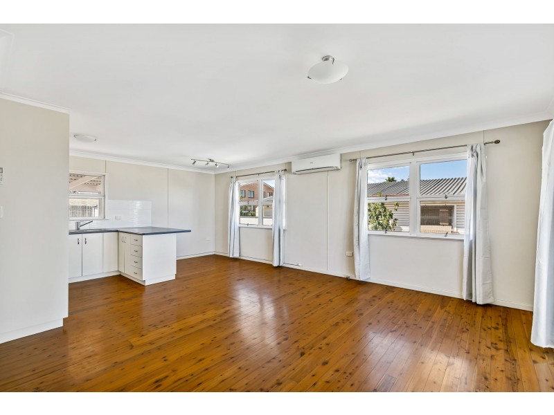 7 Nuss Street, Wilsonton QLD 4350