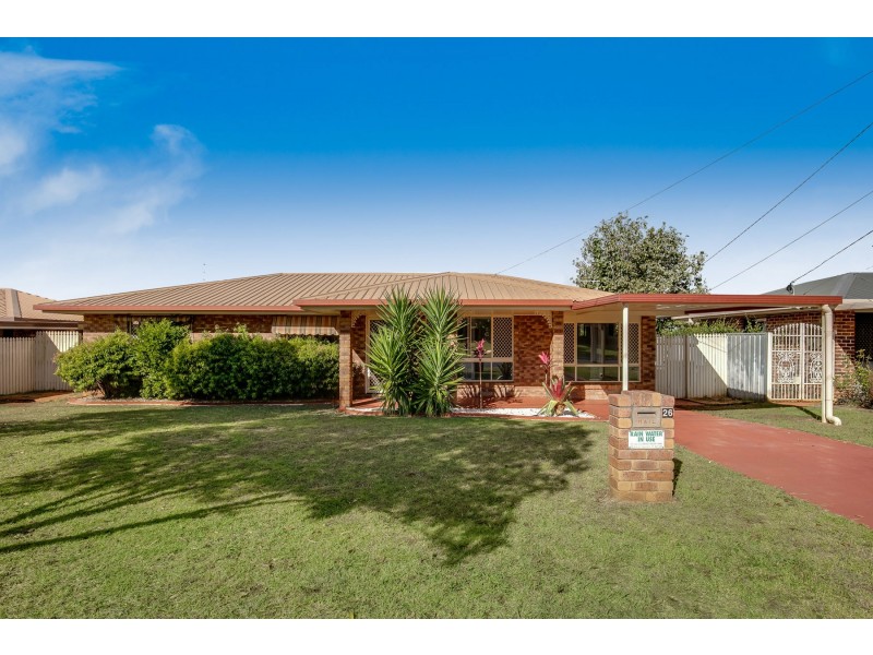 26 Broadfoot Street, Kearneys Spring QLD 4350