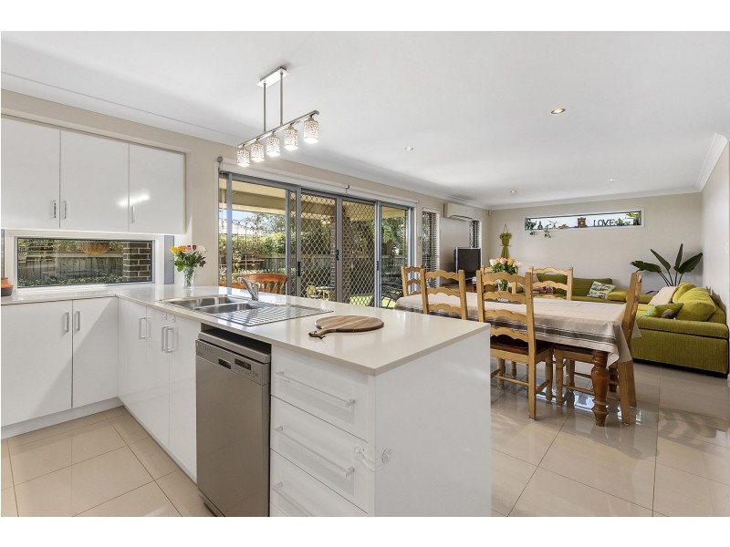 21 Stedman Street, Middle Ridge QLD 4350