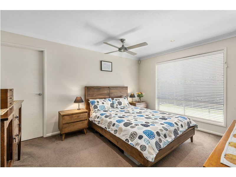 21 Stedman Street, Middle Ridge QLD 4350