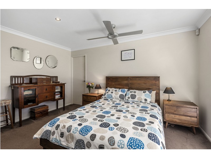 21 Stedman Street, Middle Ridge QLD 4350