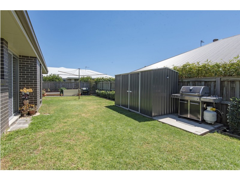 21 Stedman Street, Middle Ridge QLD 4350