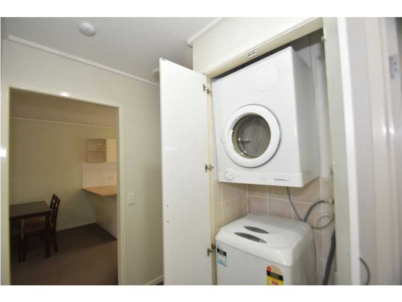 4/267A Geddes Street, Centenary Heights QLD 4350