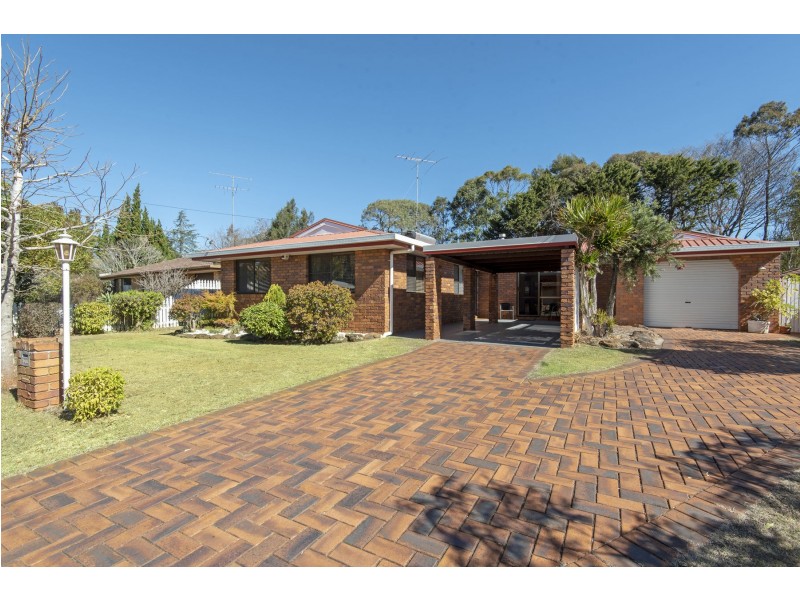 8 Bamboo Court, Darling Heights QLD 4350