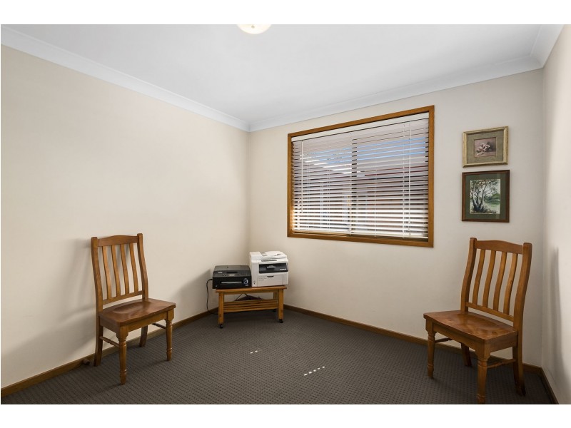 8 Bamboo Court, Darling Heights QLD 4350