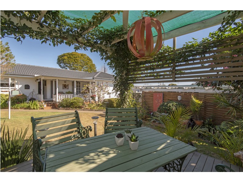 3 Maker Street, Rangeville QLD 4350