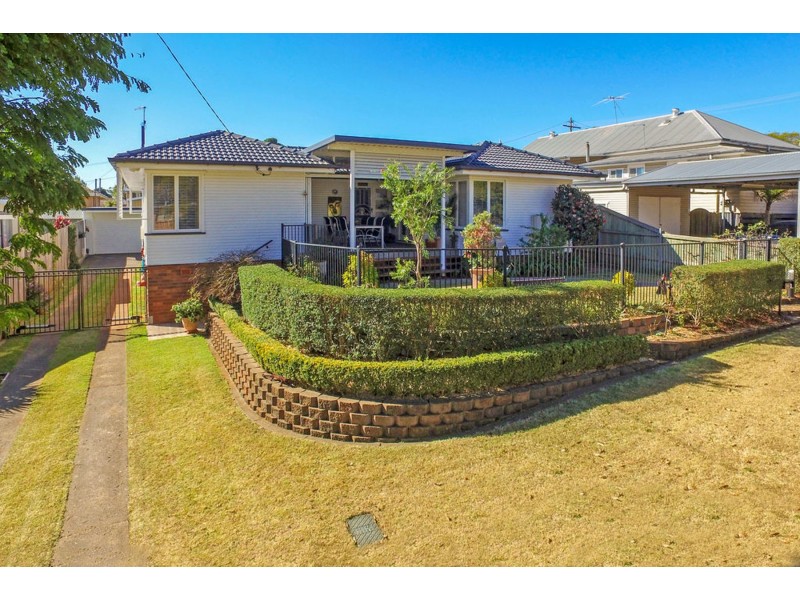 3 Maker Street, Rangeville QLD 4350