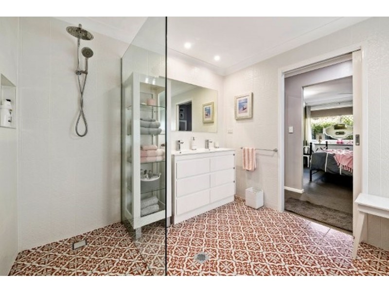 59 Leichhardt Street, Centenary Heights QLD 4350