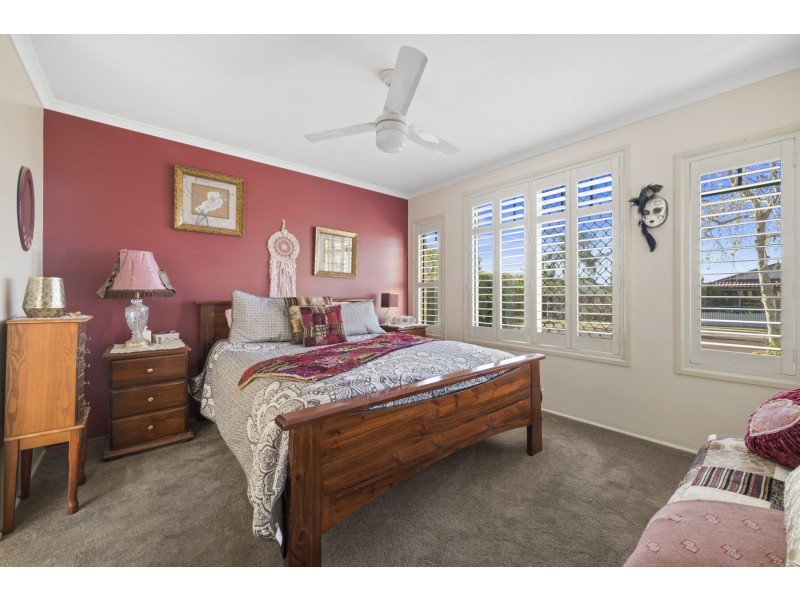 14 Sondergeld Court, Kearneys Spring QLD 4350