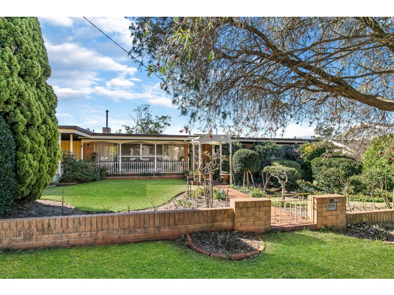 5 Evans Street, South Toowoomba QLD 4350