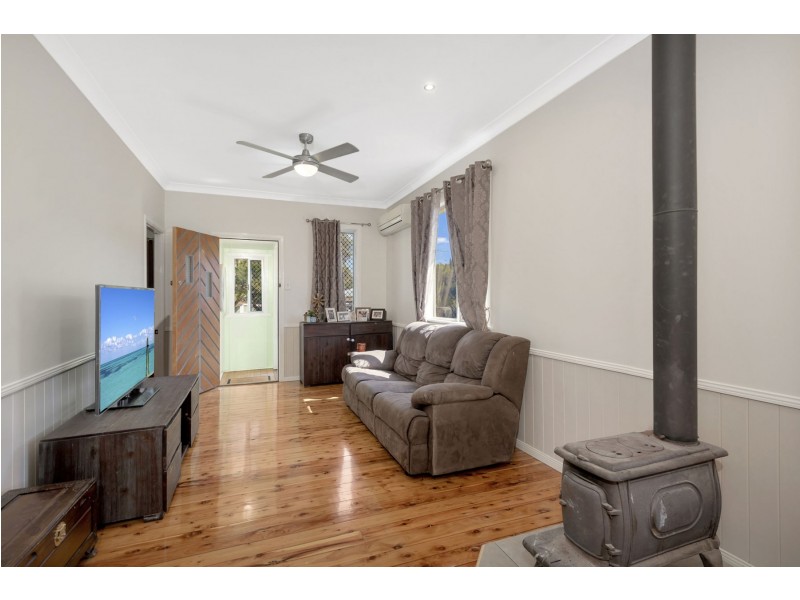 6 McWaters Street, North Toowoomba QLD 4350