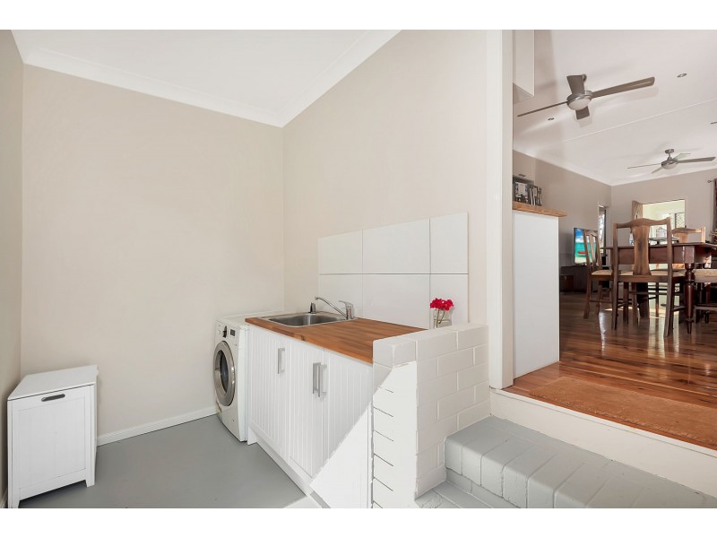 6 McWaters Street, North Toowoomba QLD 4350