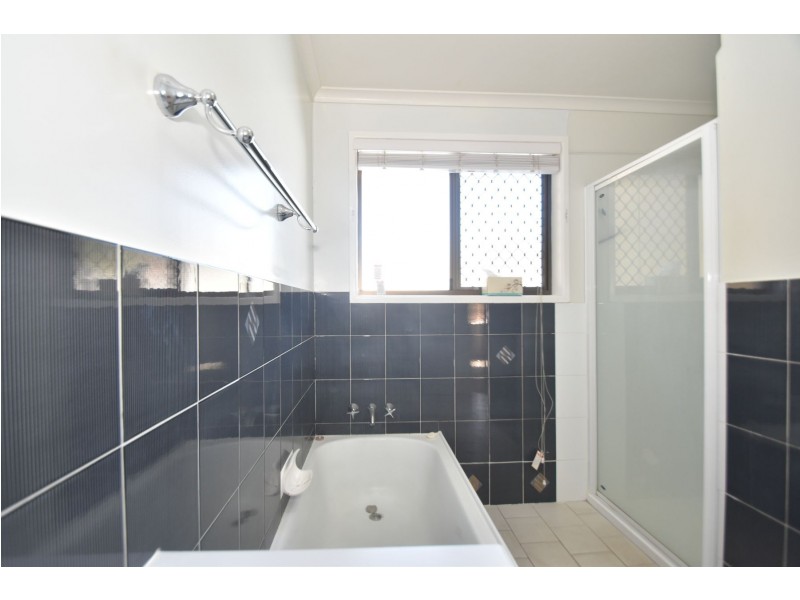 2/226 Hume Street, South Toowoomba QLD 4350