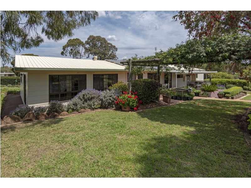 3 Old Homebush Road, Gowrie Junction QLD 4352