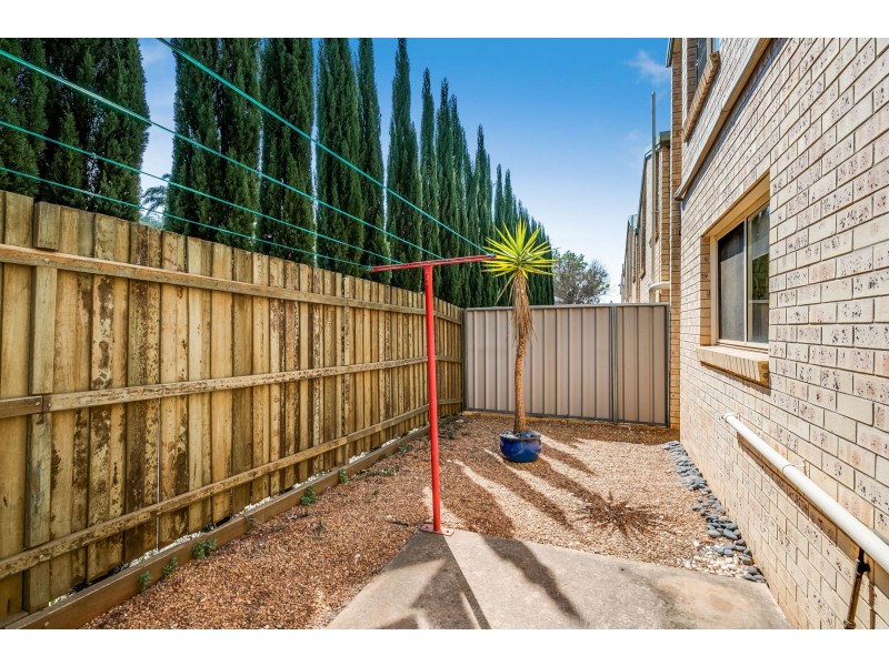 5/212 James Street, South Toowoomba QLD 4350
