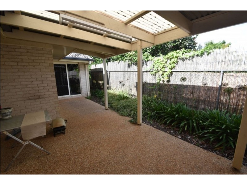 14b Barry Street, Mount Lofty QLD 4350