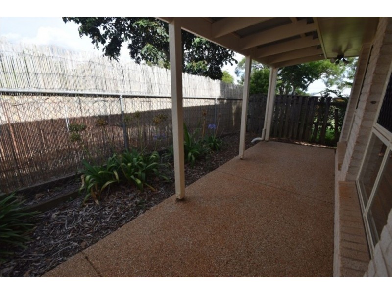 14b Barry Street, Mount Lofty QLD 4350