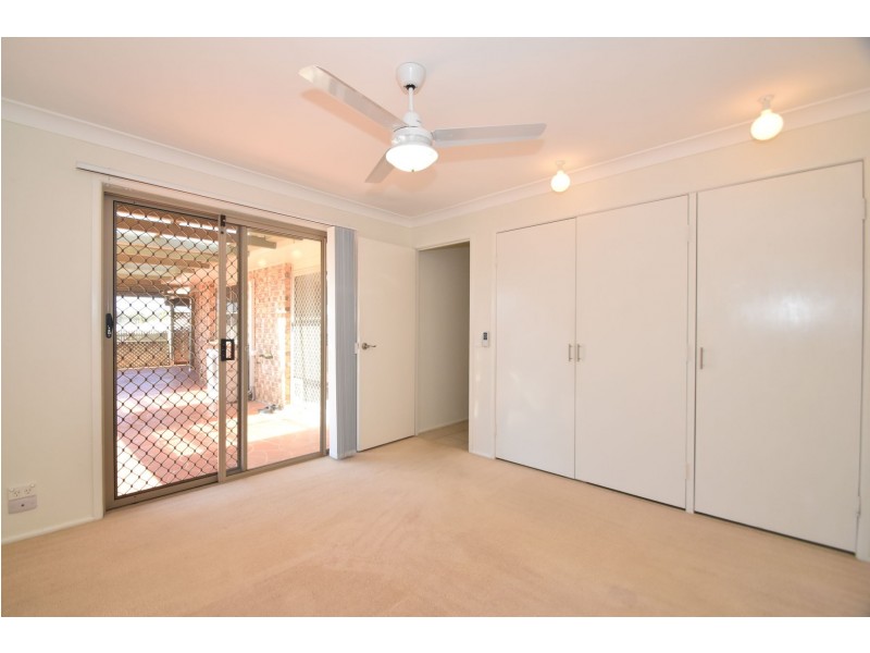 9 McIvor Street, Kearneys Spring QLD 4350