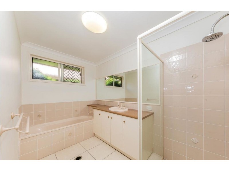 4/42 Gordon Avenue, Newtown QLD 4350