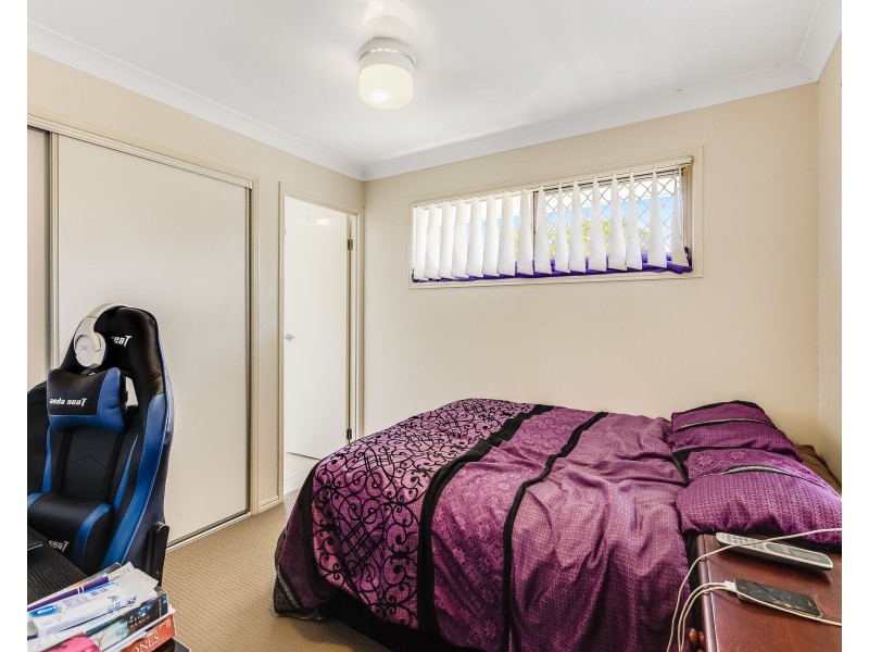 17 Carlin Street, Glenvale QLD 4350