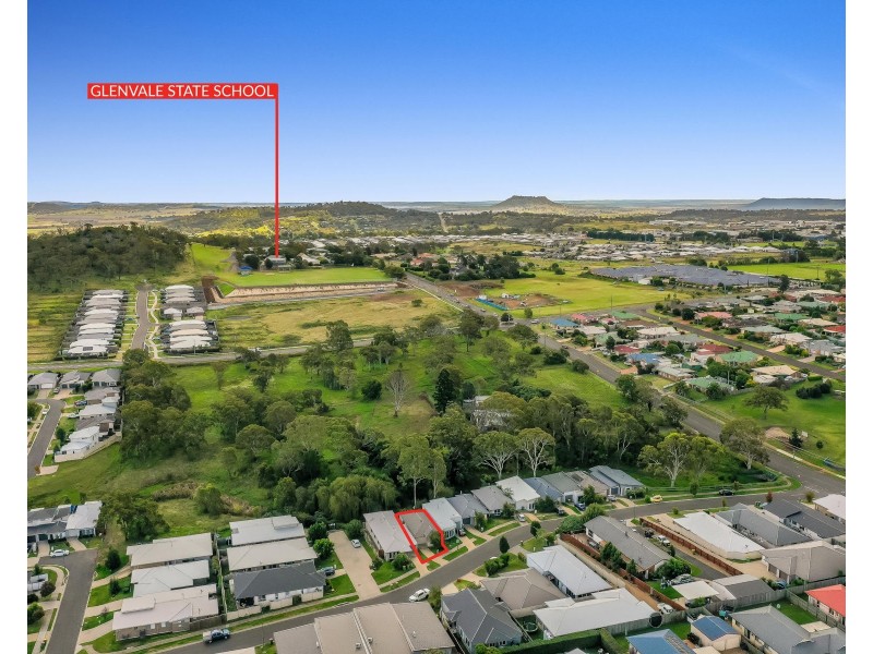 17 Carlin Street, Glenvale QLD 4350