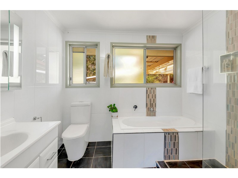 9 Valley View Road, Ballard QLD 4352
